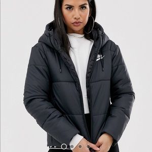 Nike Black Padded Puffer Jacket